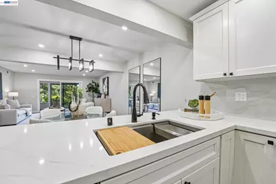 2749 Pine Knoll Drive #2, Walnut Creek, CA 94595 - Photo 28