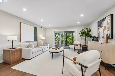 2749 Pine Knoll Drive #2, Walnut Creek, CA 94595 - Photo 12