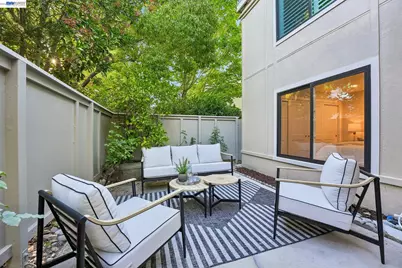 2749 Pine Knoll Drive #2, Walnut Creek, CA 94595 - Photo 1