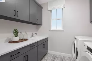 325 Beatrice Ave, Mountain House, CA 95391 - Photo 12