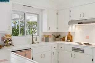 92 Sullivan Dr, Moraga, CA 94556 - Photo 16