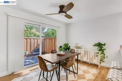 25084 Vista Greens Ct, Hayward, CA 94541 - Photo 14