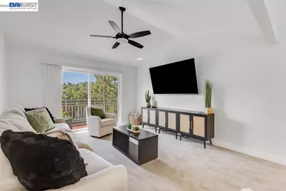 25084 Vista Greens Ct, Hayward, CA 94541 - Photo 8
