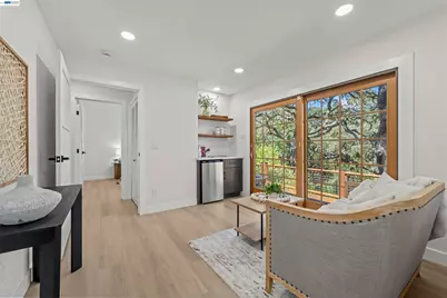126 Saint Joan Ln, Pleasant Hill, CA 94523 - Photo 40
