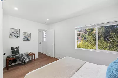 7301 Hillmont Dr, Oakland, CA 94605 - Photo 42