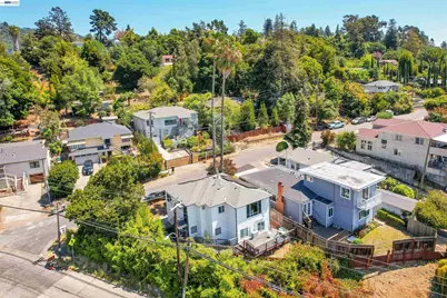 7301 Hillmont Dr, Oakland, CA 94605 - Photo 64