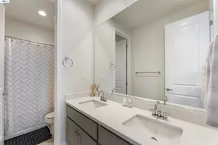 1631 Wonderland Way, Hayward, CA 94545 - Photo 16