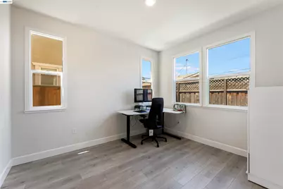 1631 Wonderland Way, Hayward, CA 94545 - Photo 14