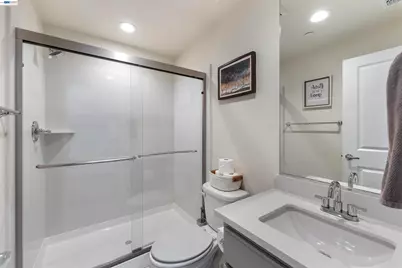 1631 Wonderland Way, Hayward, CA 94545 - Photo 12