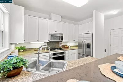 24 Jocelyn Pl, Walnut Creek, CA 94597 - Photo 22