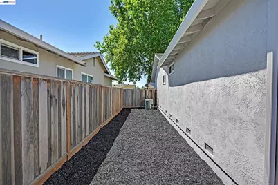 6877 Rayland Ct, Pleasanton, CA 94588 - Photo 28