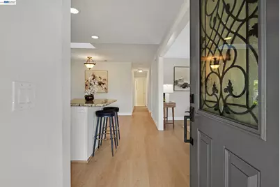 6877 Rayland Ct, Pleasanton, CA 94588 - Photo 2