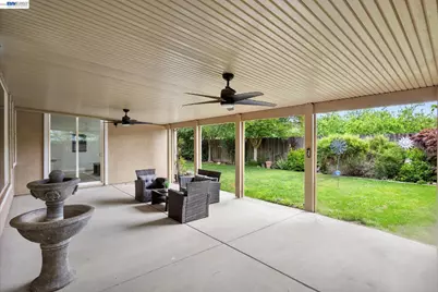 744 Vasconcellos Ave, Manteca, CA 95336 - Photo 36