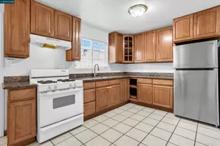 440 Marina Way, Richmond, CA 94804 - Photo 2