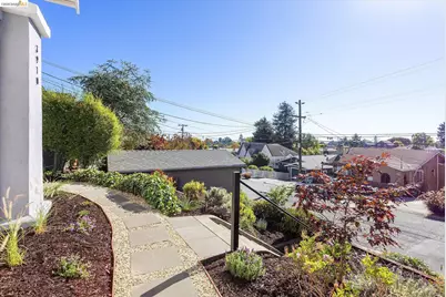 3910 Elston Ave, Oakland, CA 94602 - Photo 42