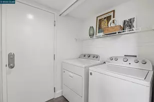 2452 Casa Ct, Oakland, CA 94605 - Photo 14