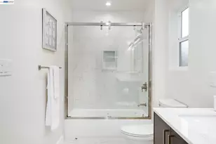 3085 Bantry Ave, Oakland, CA 94605 - Photo 22