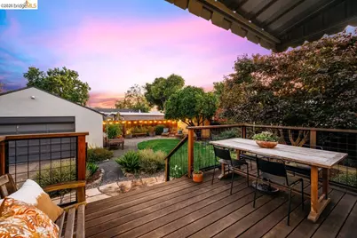 5801 Picardy, Oakland, CA 94605 - Photo 10