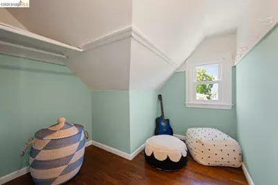 5801 Picardy, Oakland, CA 94605 - Photo 52