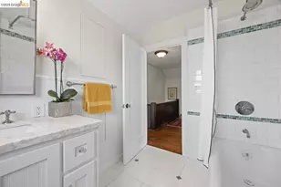 5801 Picardy, Oakland, CA 94605 - Photo 54
