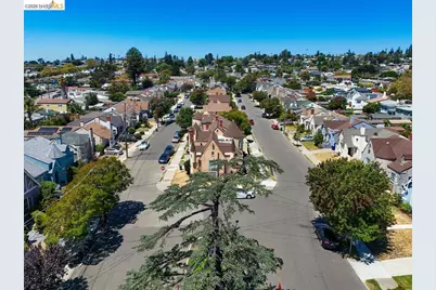 5801 Picardy, Oakland, CA 94605 - Photo 88