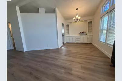 812 Clover #37, Tracy, CA 95376 - Photo 6