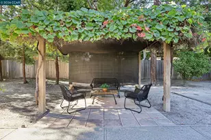 1080 Melissa Ct, Walnut Creek, CA 94598 - Photo 54