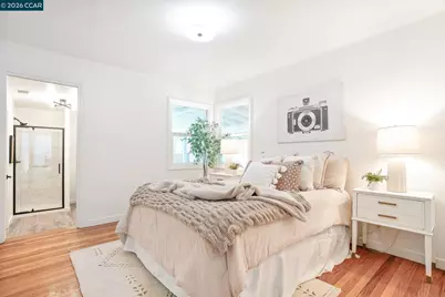2072 Chalomar Rd, Concord, CA 94518 - Photo 18
