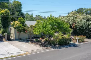 2072 Chalomar Rd, Concord, CA 94518 - Photo 40
