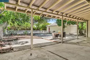 2072 Chalomar Rd, Concord, CA 94518 - Photo 28