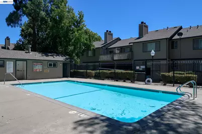 1041 Chadwick Cir, Bay Point, CA 94565 - Photo 30
