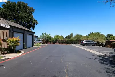 1041 Chadwick Cir, Bay Point, CA 94565 - Photo 2