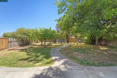 207 Los Altos Pl, American Canyon, CA 94503 - Photo 40
