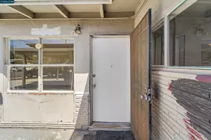 207 Los Altos Pl, American Canyon, CA 94503 - Photo 10