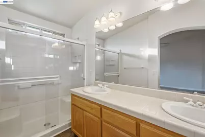 2215 Morningside Ct., Tracy, CA 95376 - Photo 24