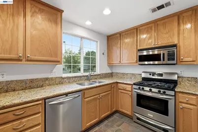 2215 Morningside Ct., Tracy, CA 95376 - Photo 18