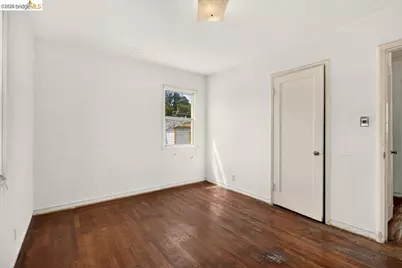 998 Jones Street, Berkeley, CA 94710 - Photo 20