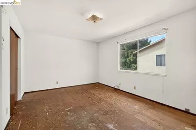 998 Jones Street, Berkeley, CA 94710 - Photo 28