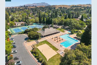 177 Saint Helena Ct, Danville, CA 94526 - Photo 58