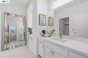 5099 Round Hill Dr, Dublin, CA 94568 - Photo 36