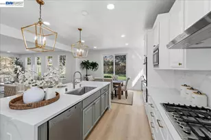 5099 Round Hill Dr, Dublin, CA 94568 - Photo 16