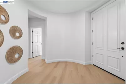 5099 Round Hill Dr, Dublin, CA 94568 - Photo 4