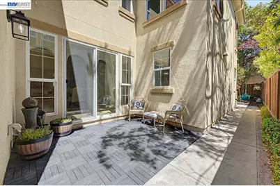 5099 Round Hill Dr, Dublin, CA 94568 - Photo 50