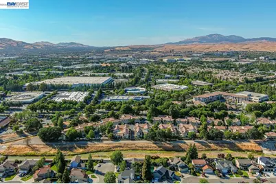 346 Amador Ct, Pleasanton, CA 94566 - Photo 82