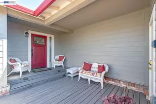 346 Amador Ct, Pleasanton, CA 94566 - Photo 8