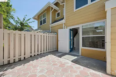 1021 Santa Ines Ct, Oakland, CA 94601 - Photo 30