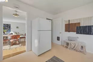 1242 Burnett St, Berkeley, CA 94702 - Photo 14