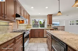 6620 Thames Dr, Gilroy, CA 95020 - Photo 8