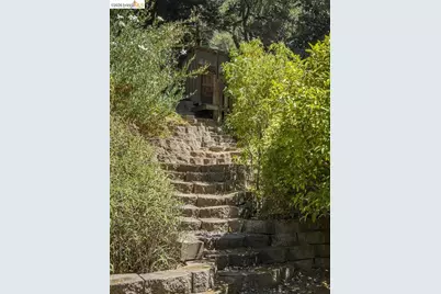 2980 Jordan Rd, Oakland, CA 94602 - Photo 58