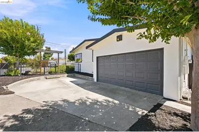5161 Hilltop Dr, El Sobrante, CA 94803 - Photo 6